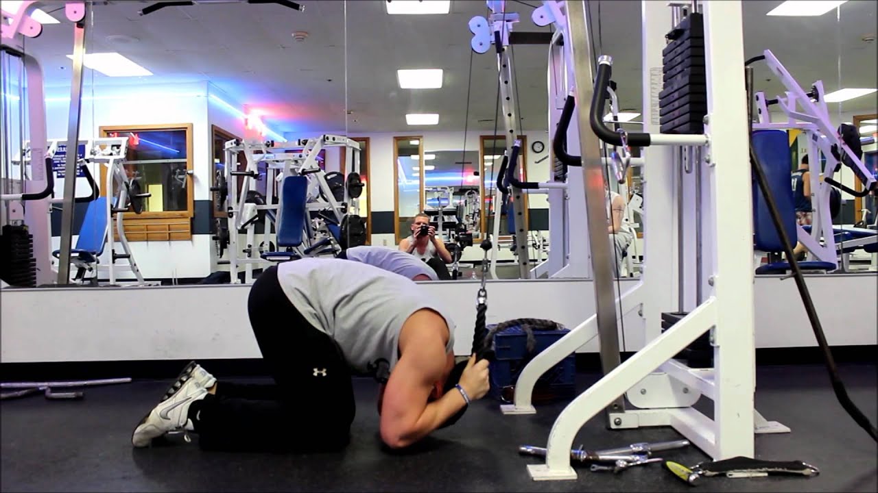 How To: Kneeling Cable Crunch (Core)