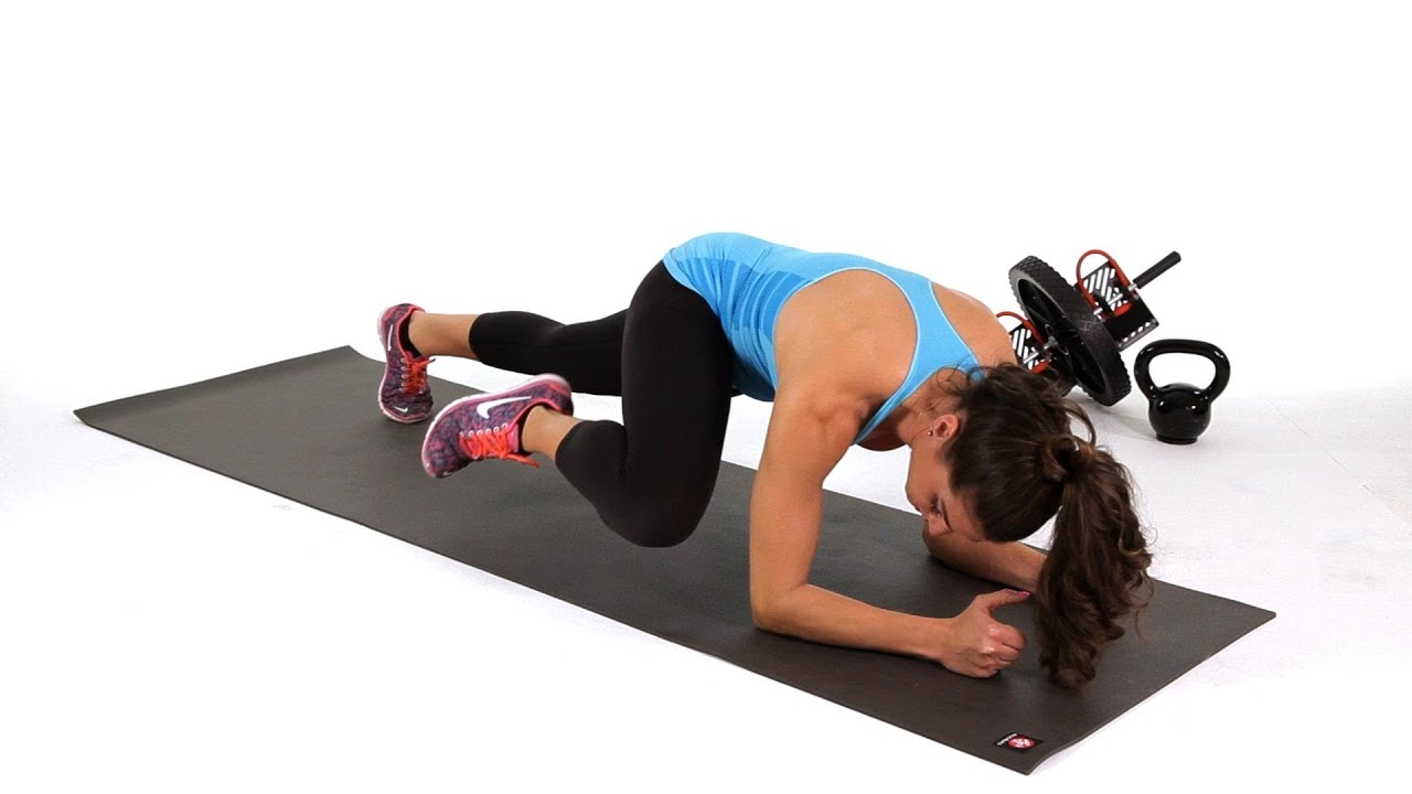 How to Do a Spiderman Plank | Abs Workout