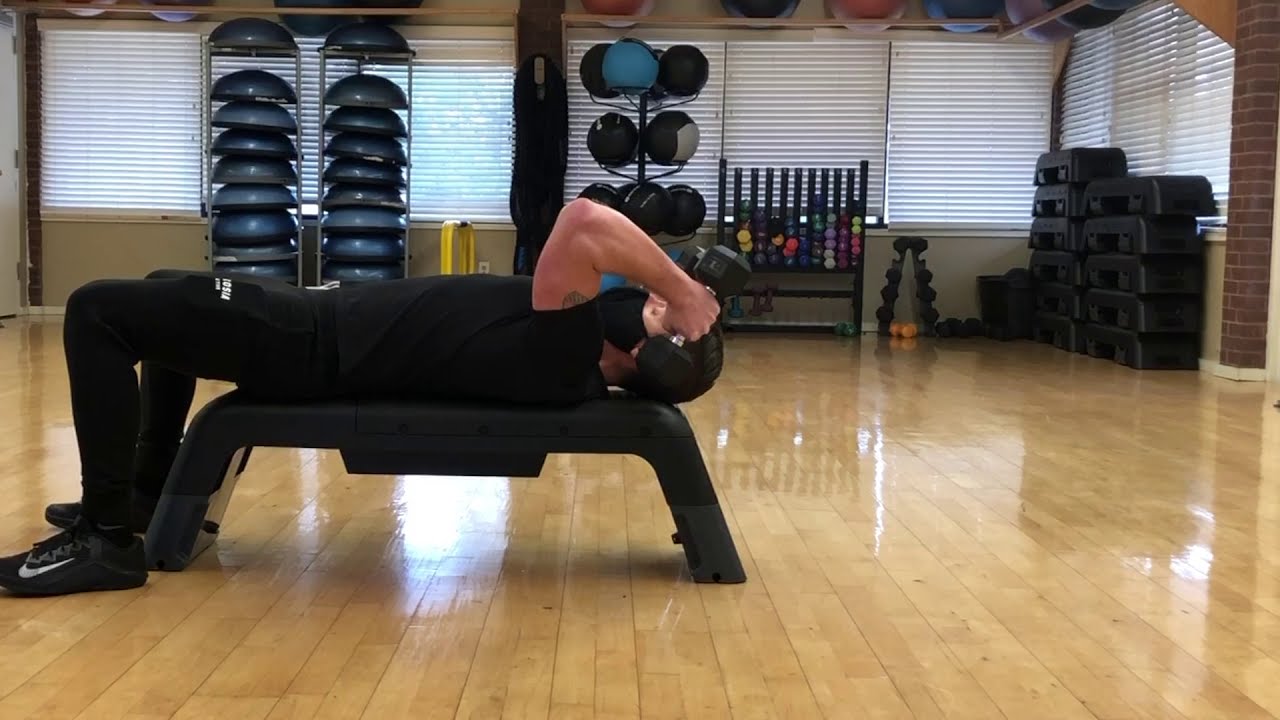 Triceps Gravity Press