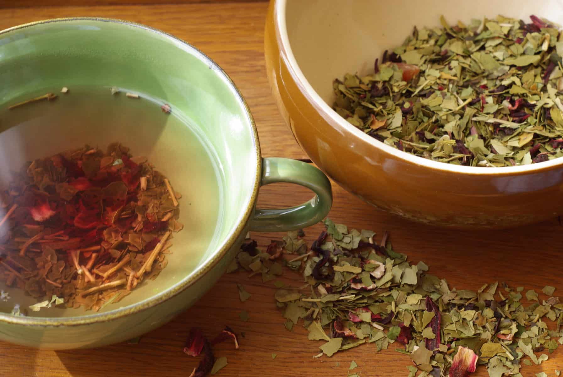 Deblance Tea Is Green Tea Good For An Upset Stomach - 9 Facts To Know - Icy Health