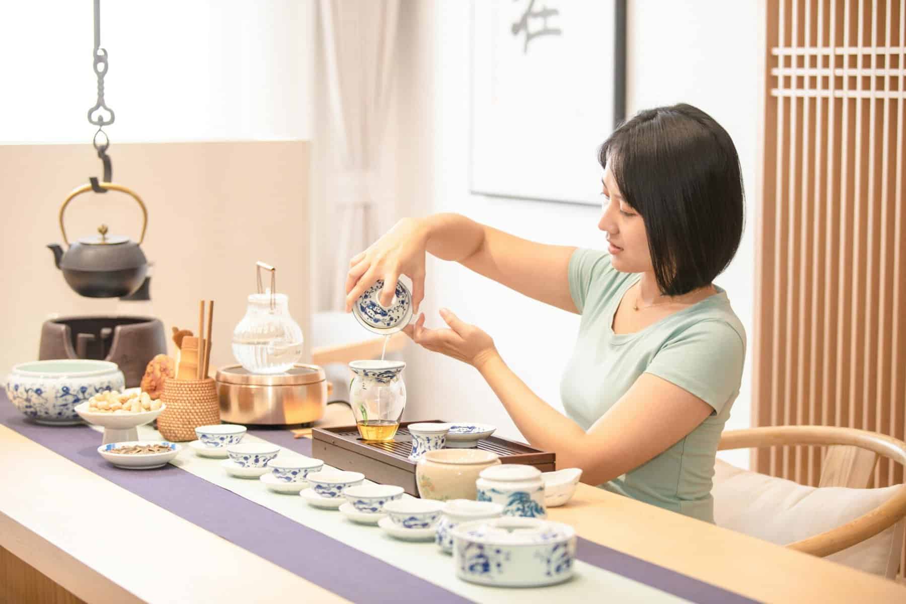 Ginger Tea: 5 Surprising Ways It Can Help Fight Acid Reflux
